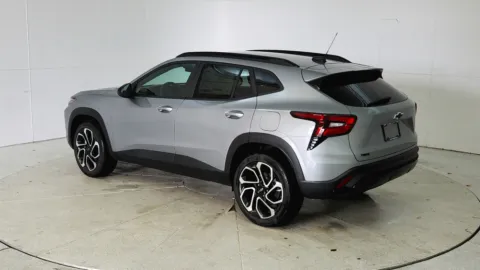More photos of 2025 Chevrolet Trax 2RS at Tom Gill Chevrolet, KY