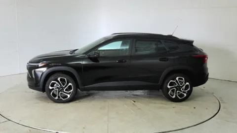 More photos of 2025 Chevrolet Trax 2RS at Tom Gill Chevrolet, KY