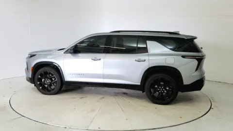 More photos of 2024 Chevrolet Traverse AWD RS at Tom Gill Chevrolet, KY