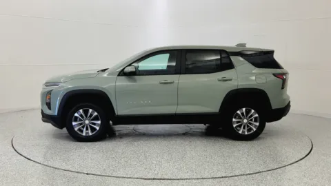 More photos of 2026 Chevrolet Equinox FWD LT at Tom Gill Chevrolet, KY
