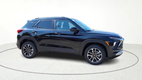 More photos of 2026 Chevrolet Trailblazer LT at Tom Gill Chevrolet, KY