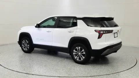 More photos of 2026 Chevrolet Equinox AWD LT at Tom Gill Chevrolet, KY