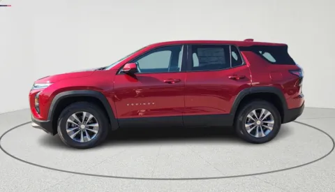 More photos of 2026 Chevrolet Equinox AWD LT at Tom Gill Chevrolet, KY
