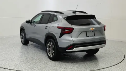 More photos of 2025 Chevrolet Trax LT at Tom Gill Chevrolet, KY