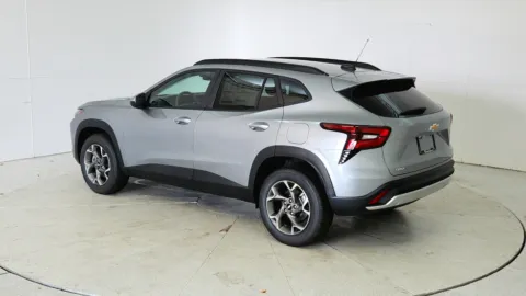 More photos of 2025 Chevrolet Trax LT at Tom Gill Chevrolet, KY