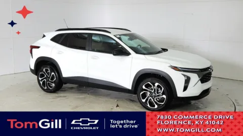 White 2025 Chevrolet Trax 2RS for sale in Florence, KY