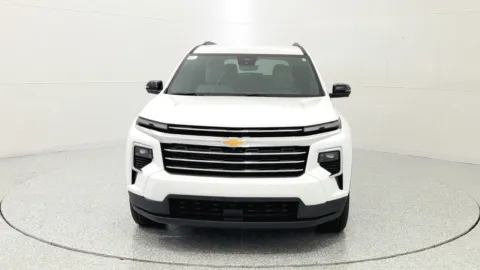 Photos of 2026 Chevrolet Traverse FWD LT for sale in Florence, KY at Tom Gill Chevrolet