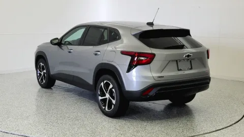 More photos of 2025 Chevrolet Trax 1RS at Tom Gill Chevrolet, KY