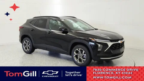 Black 2025 Chevrolet Trax LT for sale in Florence, KY