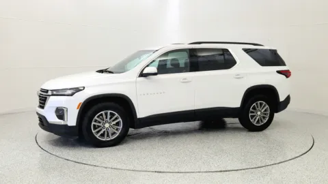 More photos of 2023 Chevrolet Traverse LT Cloth at Tom Gill Chevrolet, KY