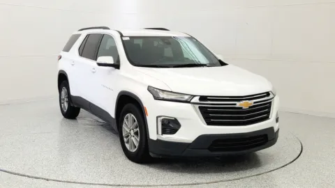 Photos of 2023 Chevrolet Traverse LT Cloth for sale in Florence, KY at Tom Gill Chevrolet
