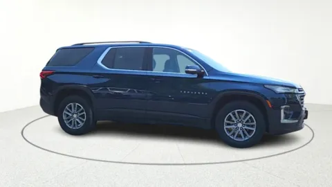 More photos of 2023 Chevrolet Traverse LT Cloth at Tom Gill Chevrolet, KY