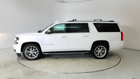 More photos of 2019 Chevrolet Suburban Premier at Tom Gill Chevrolet, KY