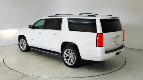 More photos of 2019 Chevrolet Suburban Premier at Tom Gill Chevrolet, KY