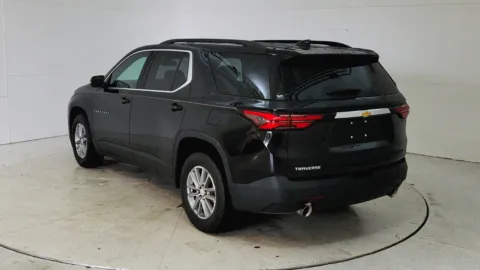 More photos of 2023 Chevrolet Traverse LT Cloth at Tom Gill Chevrolet, KY