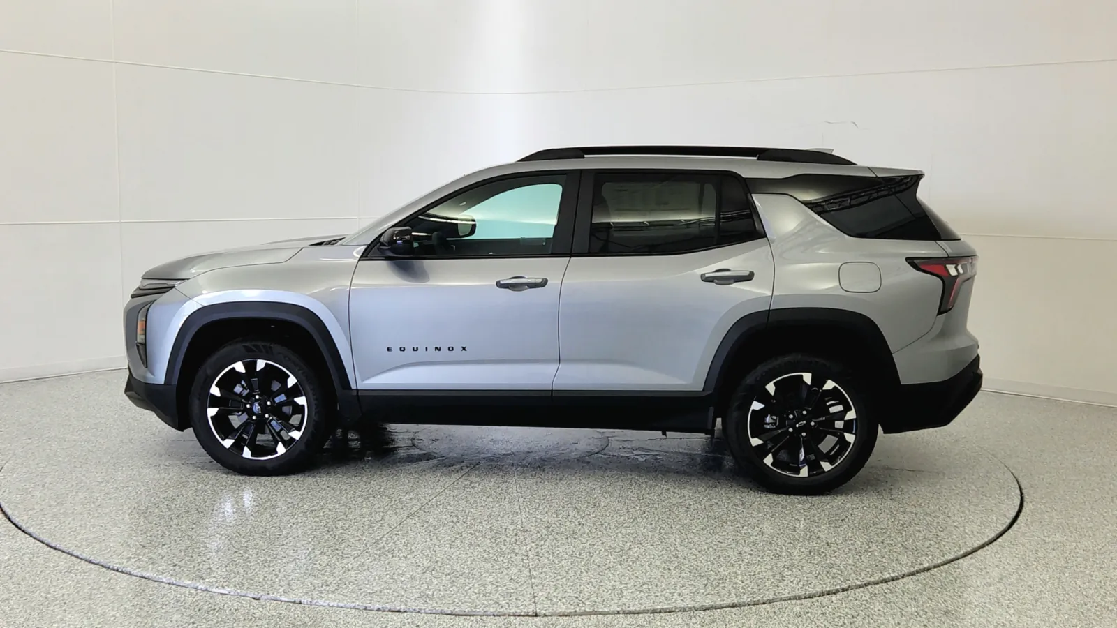 2026 Chevrolet Equinox RS photo 2