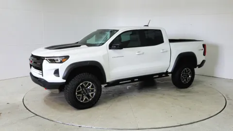 Another view of 2025 Chevrolet Colorado 4WD ZR2 for sale in Florence, KY at Tom Gill Chevrolet
