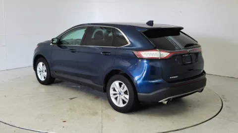 More photos of 2017 Ford Edge SEL at Tom Gill Chevrolet, KY