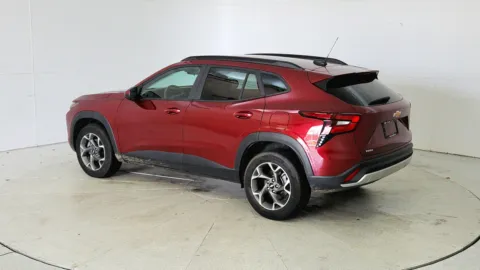 More photos of 2024 Chevrolet Trax LT at Tom Gill Chevrolet, KY