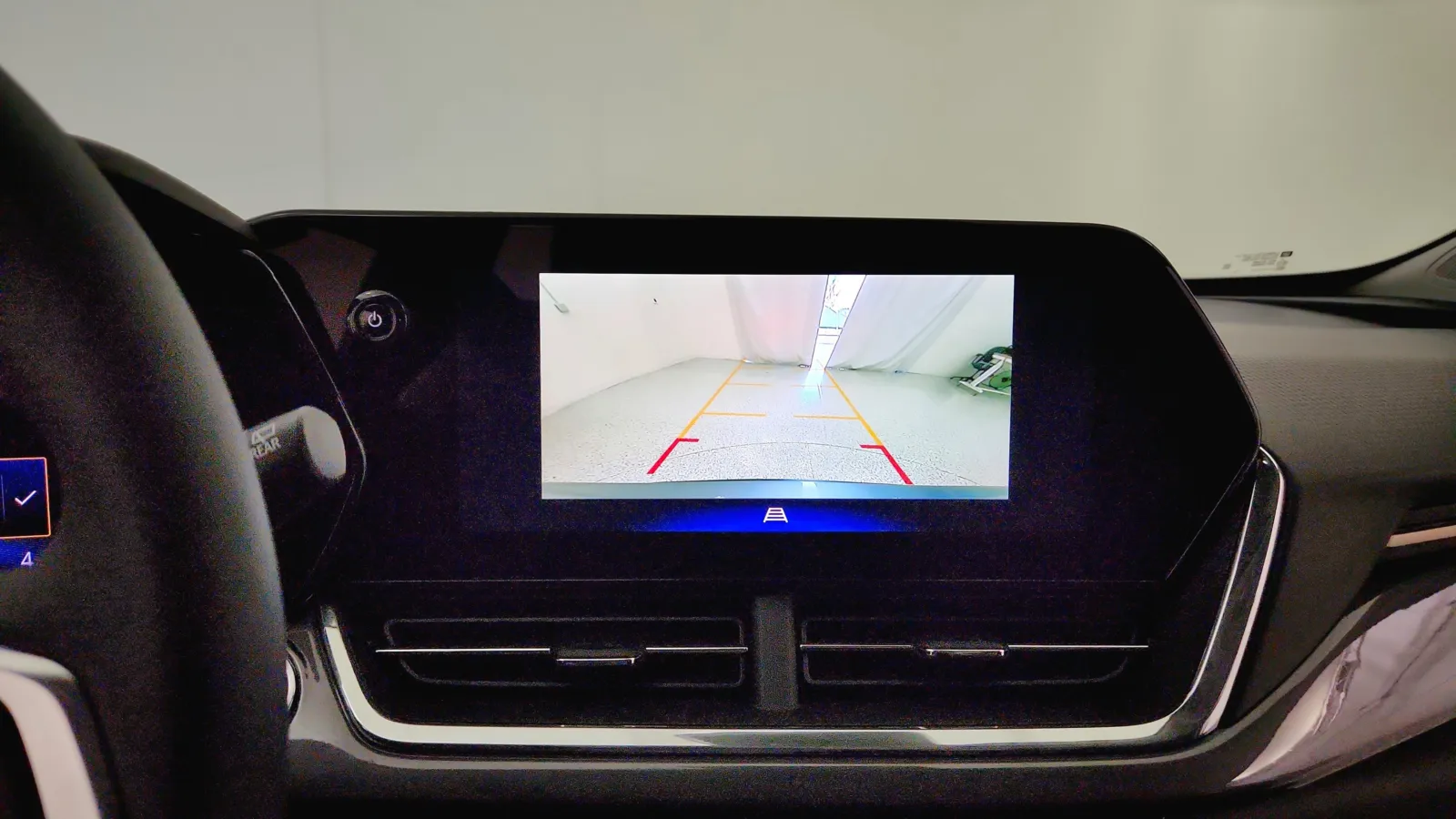2025 Chevrolet Trax ACTIV photo 4