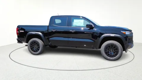 More photos of 2026 Chevrolet Colorado 4WD Trail Boss at Tom Gill Chevrolet, KY
