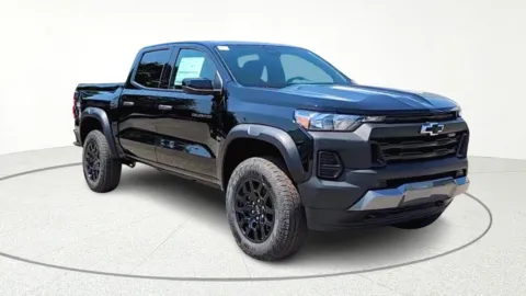 More photos of 2026 Chevrolet Colorado 4WD Trail Boss at Tom Gill Chevrolet, KY