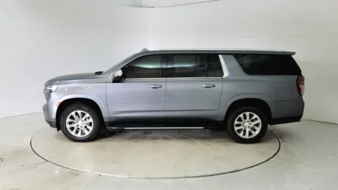 More photos of 2022 Chevrolet Suburban Premier at Tom Gill Chevrolet, KY