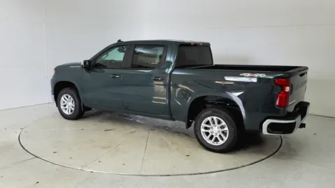More photos of 2026 Chevrolet Silverado 1500 LT at Tom Gill Chevrolet, KY