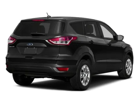 Photos of 2016 Ford Escape SE for sale in Florence, KY at Tom Gill Chevrolet