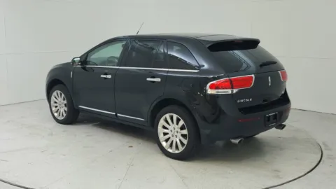 More photos of 2015 Lincoln MKX at Tom Gill Chevrolet, KY