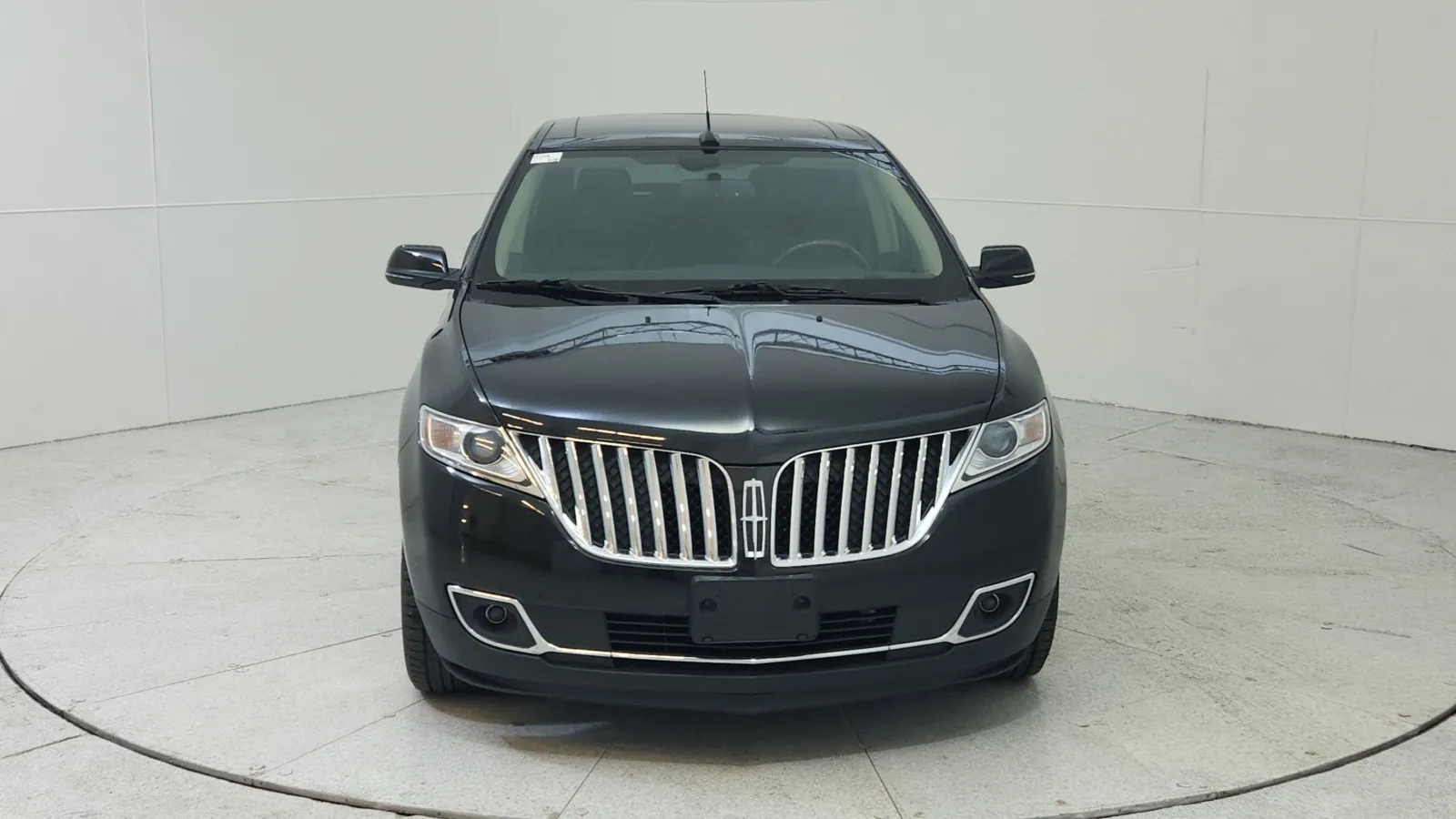 Used 2015 Lincoln MKX Base with VIN 2LMDJ6JK9FBL33385 for sale in Florence, KY