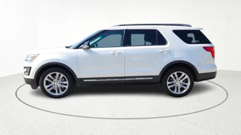 More photos of 2017 Ford Explorer XLT at Tom Gill Chevrolet, KY