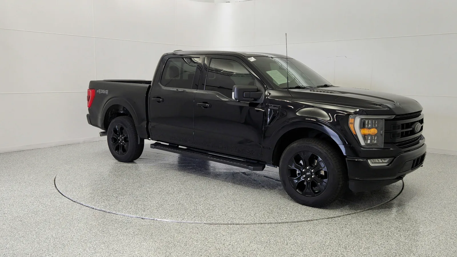 Black 2022 Ford F-150 XLT for sale in Florence, KY