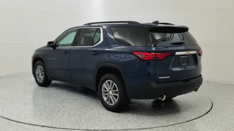 More photos of 2023 Chevrolet Traverse LT Cloth at Tom Gill Chevrolet, KY