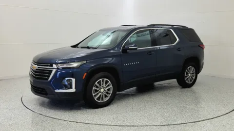 Another view of 2023 Chevrolet Traverse LT Cloth for sale in Florence, KY at Tom Gill Chevrolet