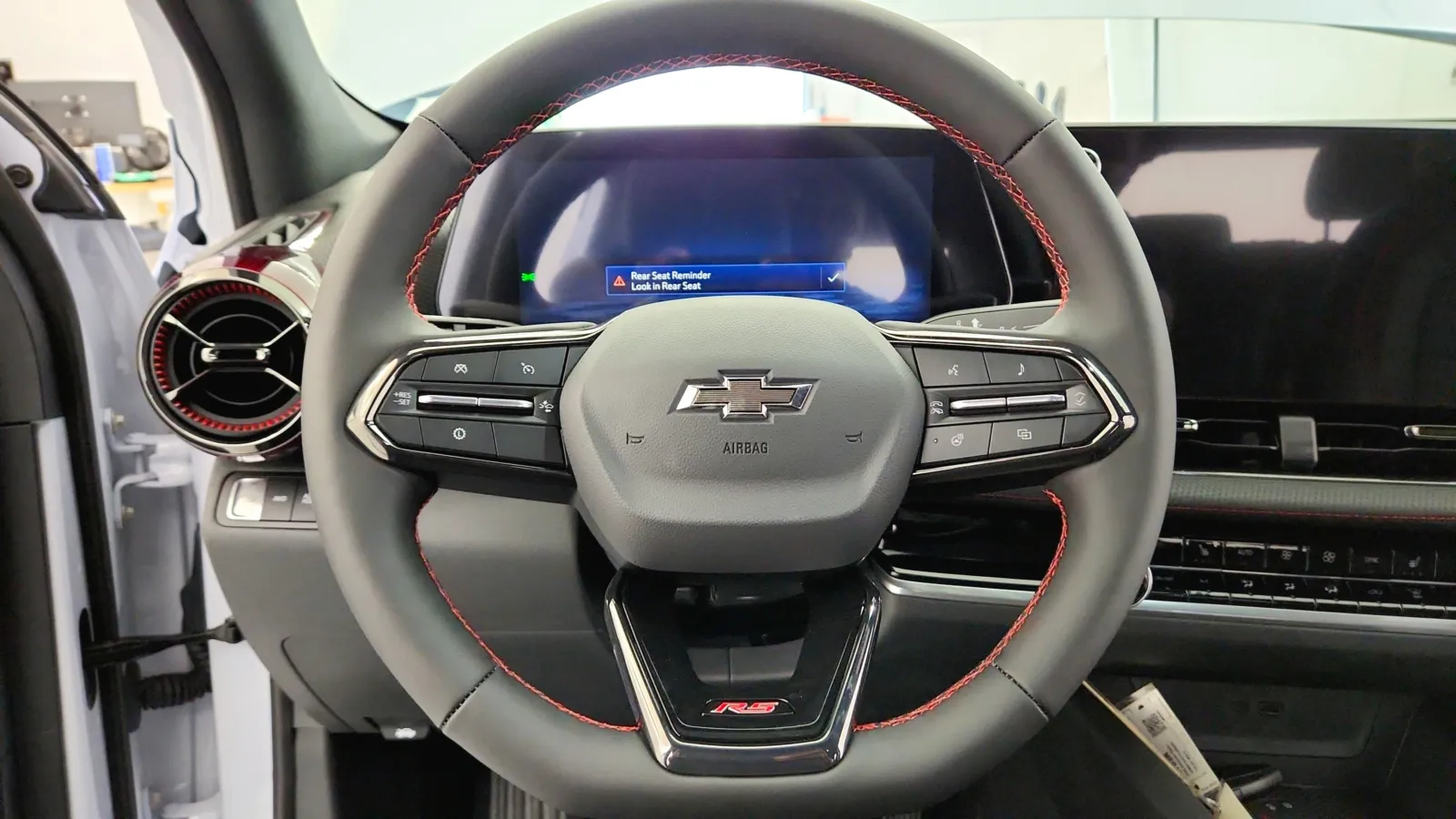 2026 Chevrolet Equinox RS photo 22