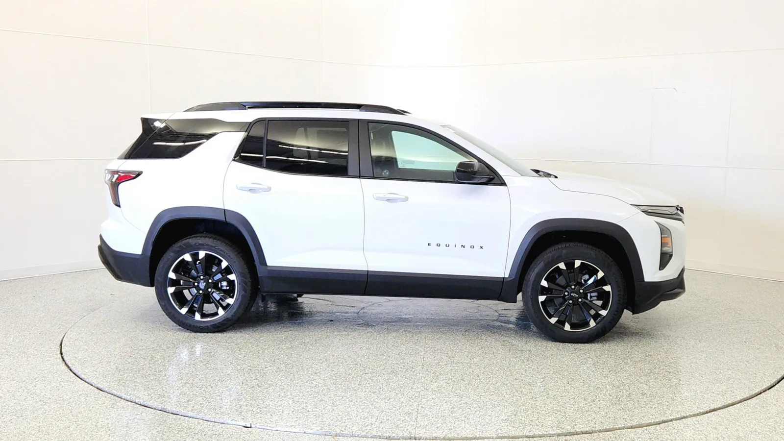 2026 Chevrolet Equinox RS photo 14