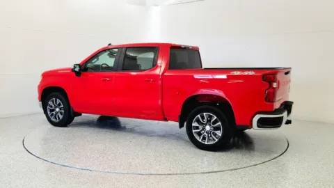 More photos of 2022 Chevrolet Silverado 1500 LT at Tom Gill Chevrolet, KY