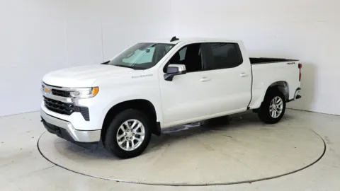 Another view of 2022 Chevrolet Silverado 1500 LT for sale in Florence, KY at Tom Gill Chevrolet