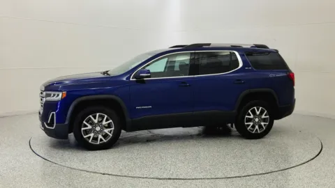 More photos of 2023 GMC Acadia SLE at Tom Gill Chevrolet, KY