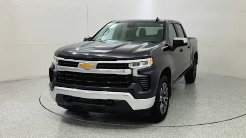 Another view of 2022 Chevrolet Silverado 1500 LT for sale in Florence, KY at Tom Gill Chevrolet