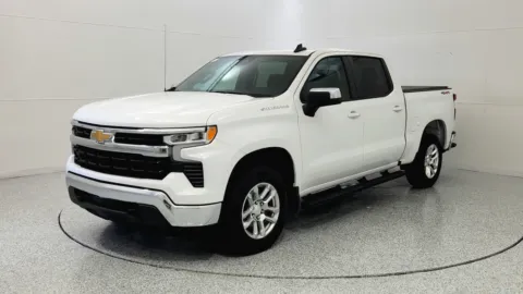Another view of 2022 Chevrolet Silverado 1500 LT for sale in Florence, KY at Tom Gill Chevrolet