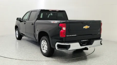 More photos of 2026 Chevrolet Silverado 1500 LT with 1LT at Tom Gill Chevrolet, KY