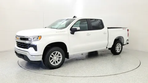 Another view of 2026 Chevrolet Silverado 1500 LT with 1LT for sale in Florence, KY at Tom Gill Chevrolet