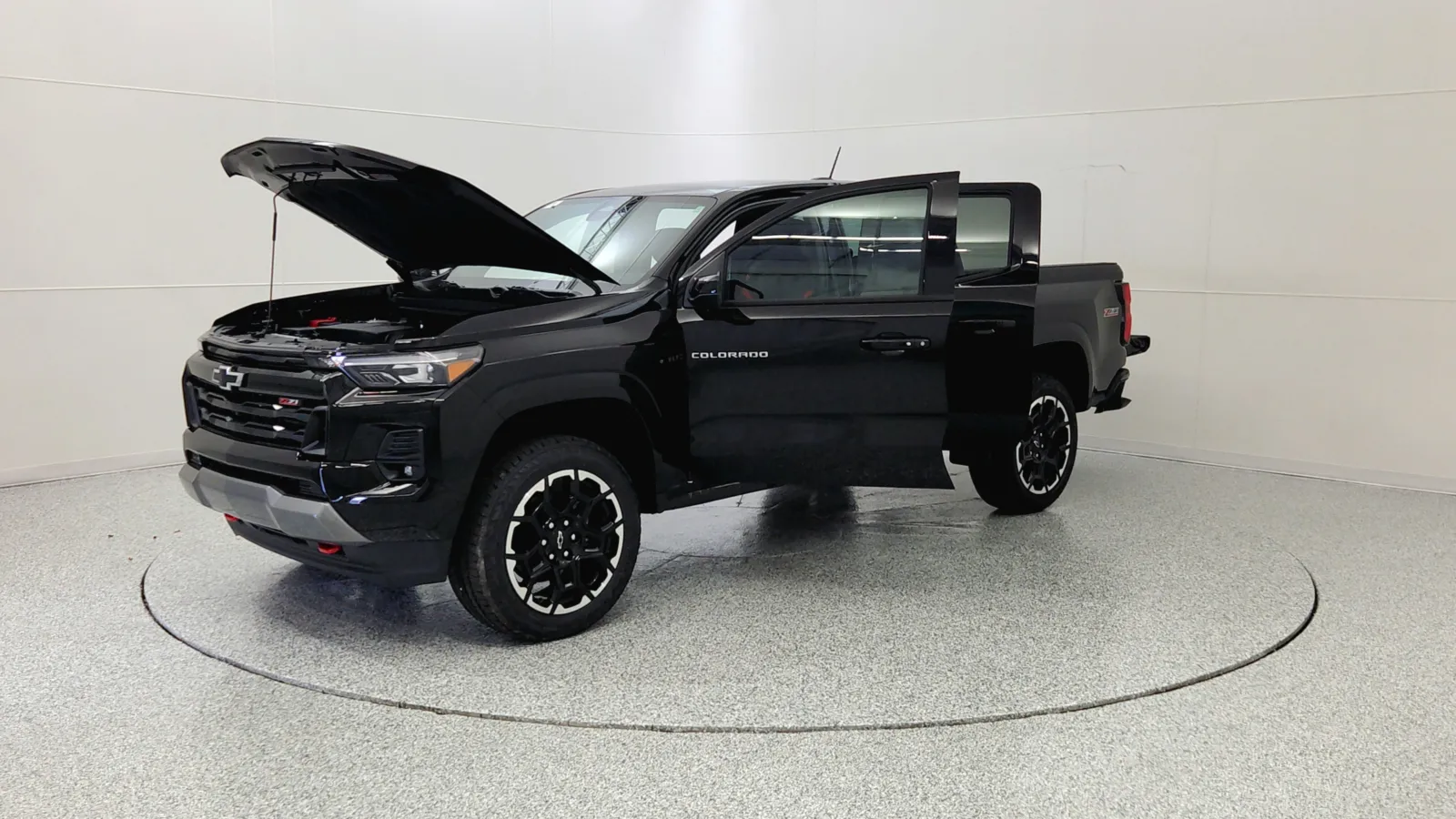 2026 Chevrolet Colorado Z71 photo 4