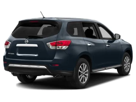 More photos of 2015 Nissan Pathfinder SV at Tom Gill Chevrolet, KY