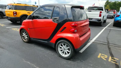 More photos of 2009 smart fortwo Pure at Tom Gill Chevrolet, KY