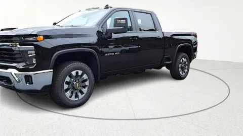 More photos of 2025 Chevrolet Silverado 3500HD LT at Tom Gill Chevrolet, KY