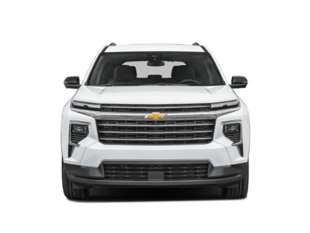 2026 Chevrolet Traverse photo 2