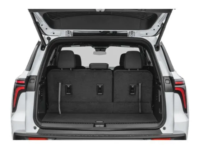 2026 Chevrolet Traverse photo 4